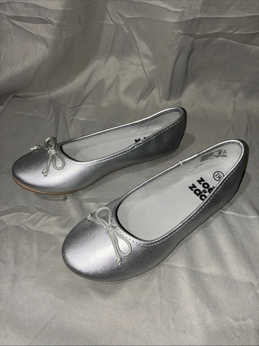 Girl’s Silver Ballet Flats with Bow